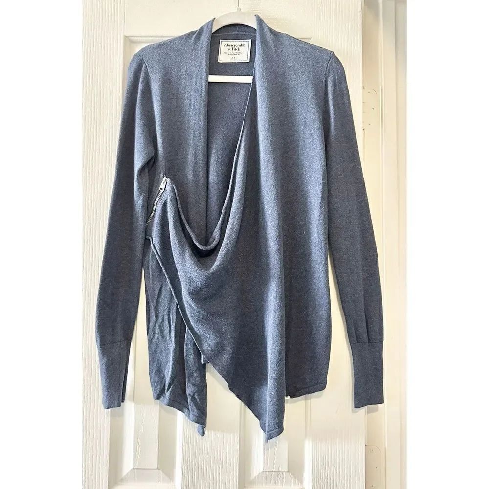 Abercrombie & Fitch Moro Side Zip Sweater – Size XS